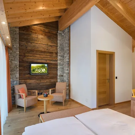 The Phoenix Fitness & Free Access At Alpen 3* Zermatt