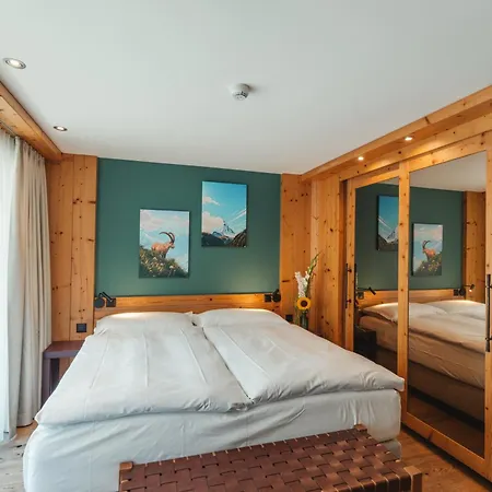 Hotel The Phoenix Fitness & Free Access At Alpen