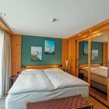 The Phoenix Fitness & Free Access At Alpen