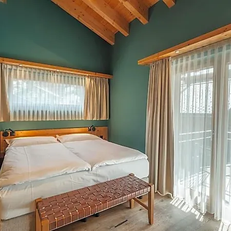 The Phoenix Fitness & Free Access At Alpen Hotel 3*