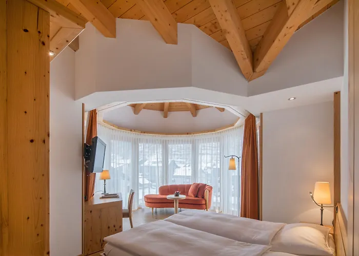 凤凰酒店 3* 采尔马特